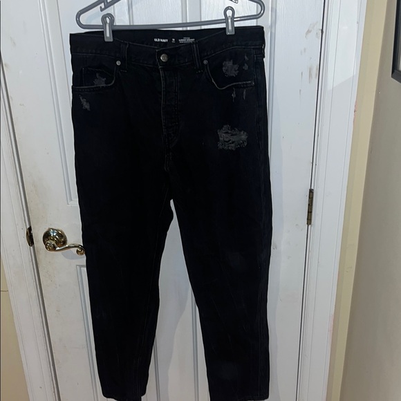 OLD NAVY Slouchy Straight Black Distressed Jeans Women’s size 12 - Picture 1 of 7